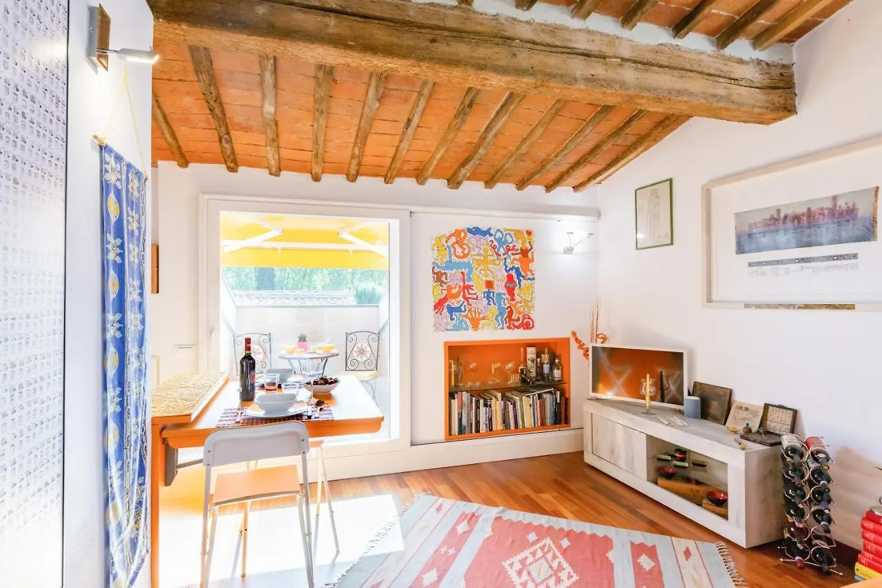 Piazza Dei Cavalieri Orange Attic Apartment Pisa 0*,  Italy
